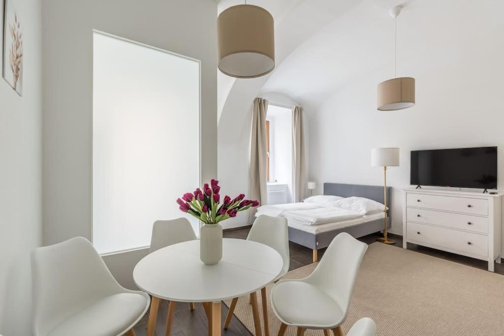 Ferienwohnung Free Parking I 500 Mbit Wifi I Kingsize Bed Wien Exterior foto